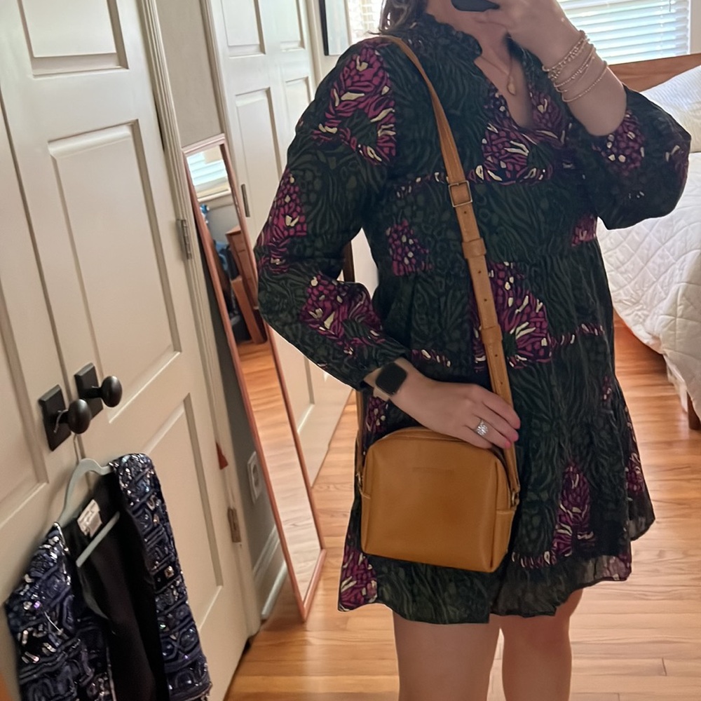 NEW Portland Leather Women's sunflower Crossbody Bag